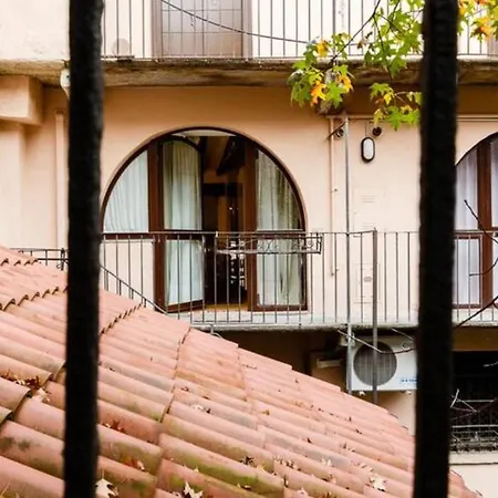 Navigli & Darsena Comfortable Apartment