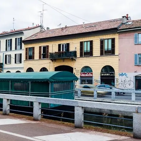 Navigli & Darsena Comfortable Milan